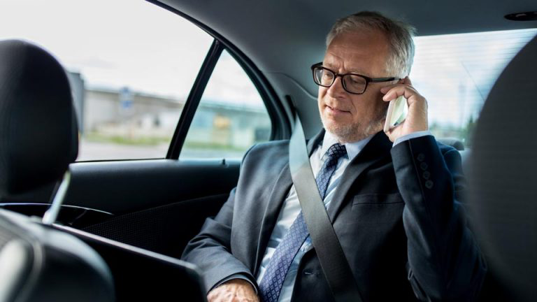 Corporate Travel Transportation services by bee black car